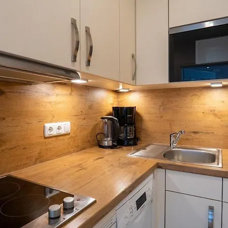 아파트 Haus-hanseatic-wohnung-1-16 하일리겐하펜